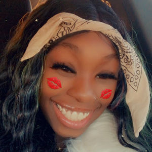 Meet your Posher, Terrianna taniya